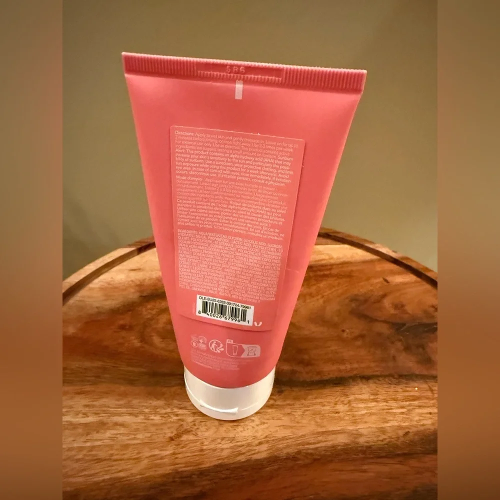 OLEHENRIKSEN Strawberry Lemonade Smoothing Scrub‎ 3.0 oz  New Full Size